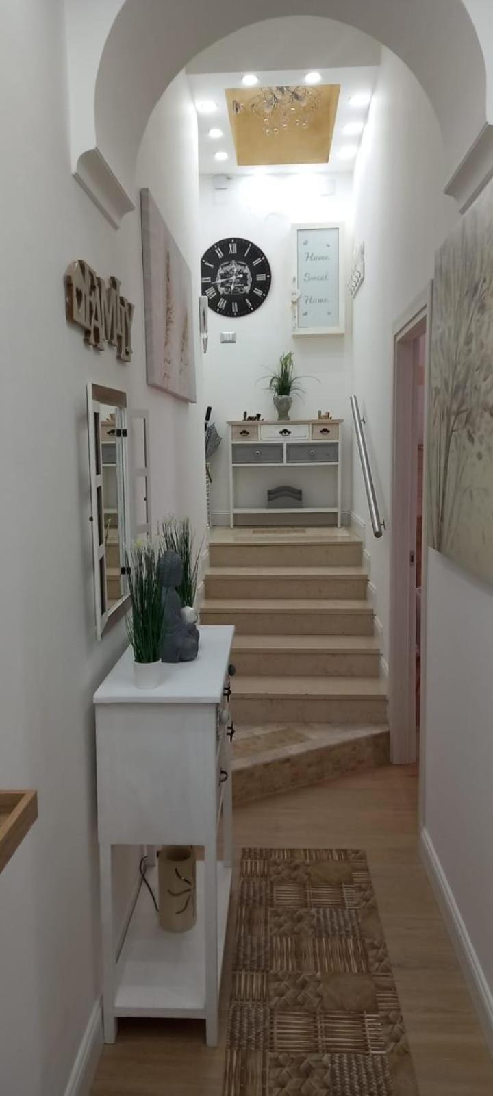 My Family Intero Appartamento Con Parcheggio Privato Potenza Luaran gambar